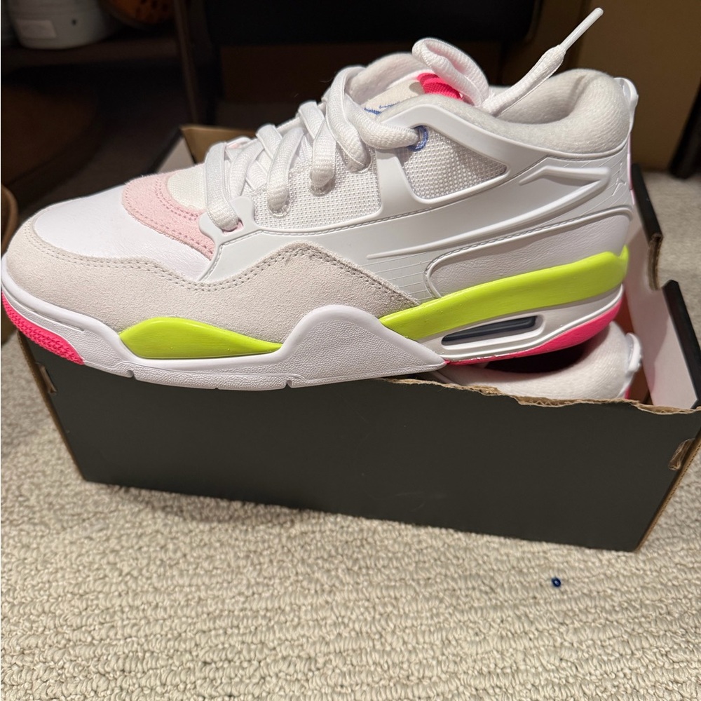Jordan Air 4 RM BG in White and Pink